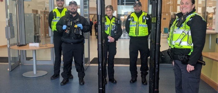 Image: Local police visiting Eastern High as part of Knife Awareness Week